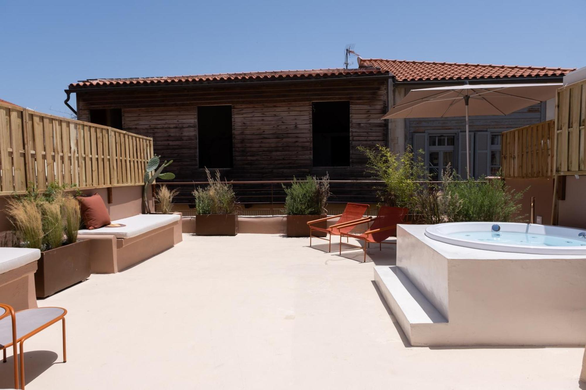 Qualia Slowlife * La Canea
